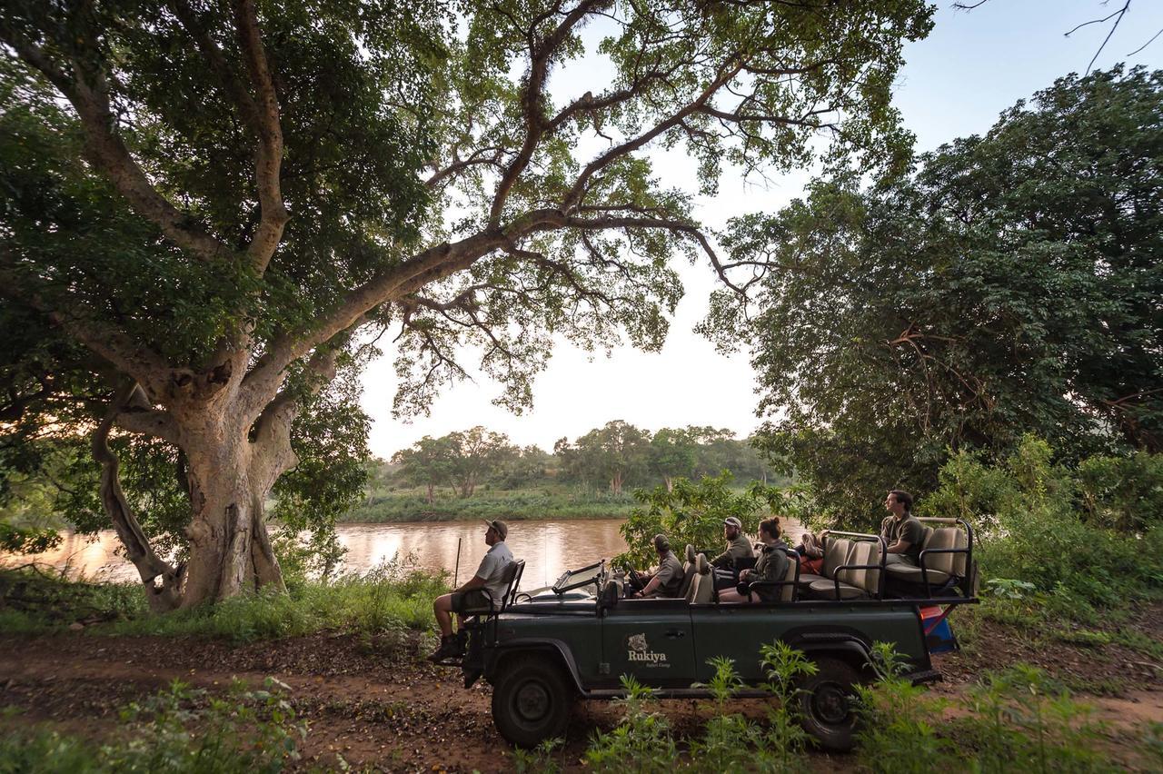 フッドスプルイト Rukiya Safari Campヴィラ エクステリア 写真